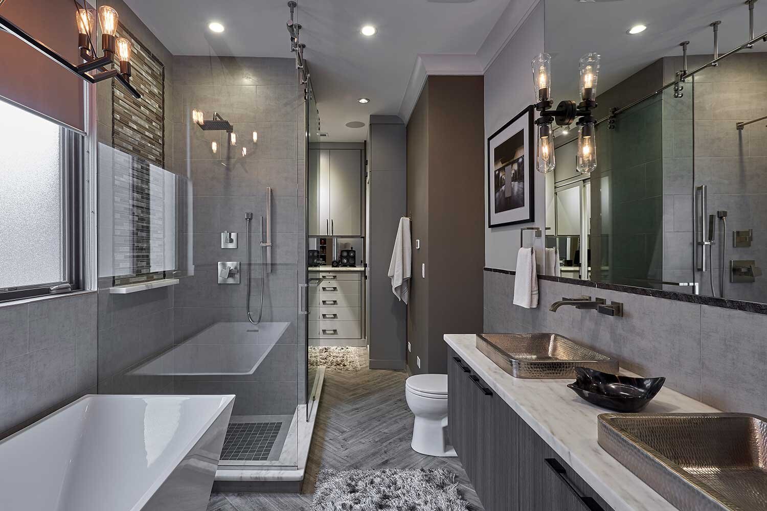 Transforming Bathrooms in Fort Worth, TX, with Exceptional Craftsmanship and Innovative Design